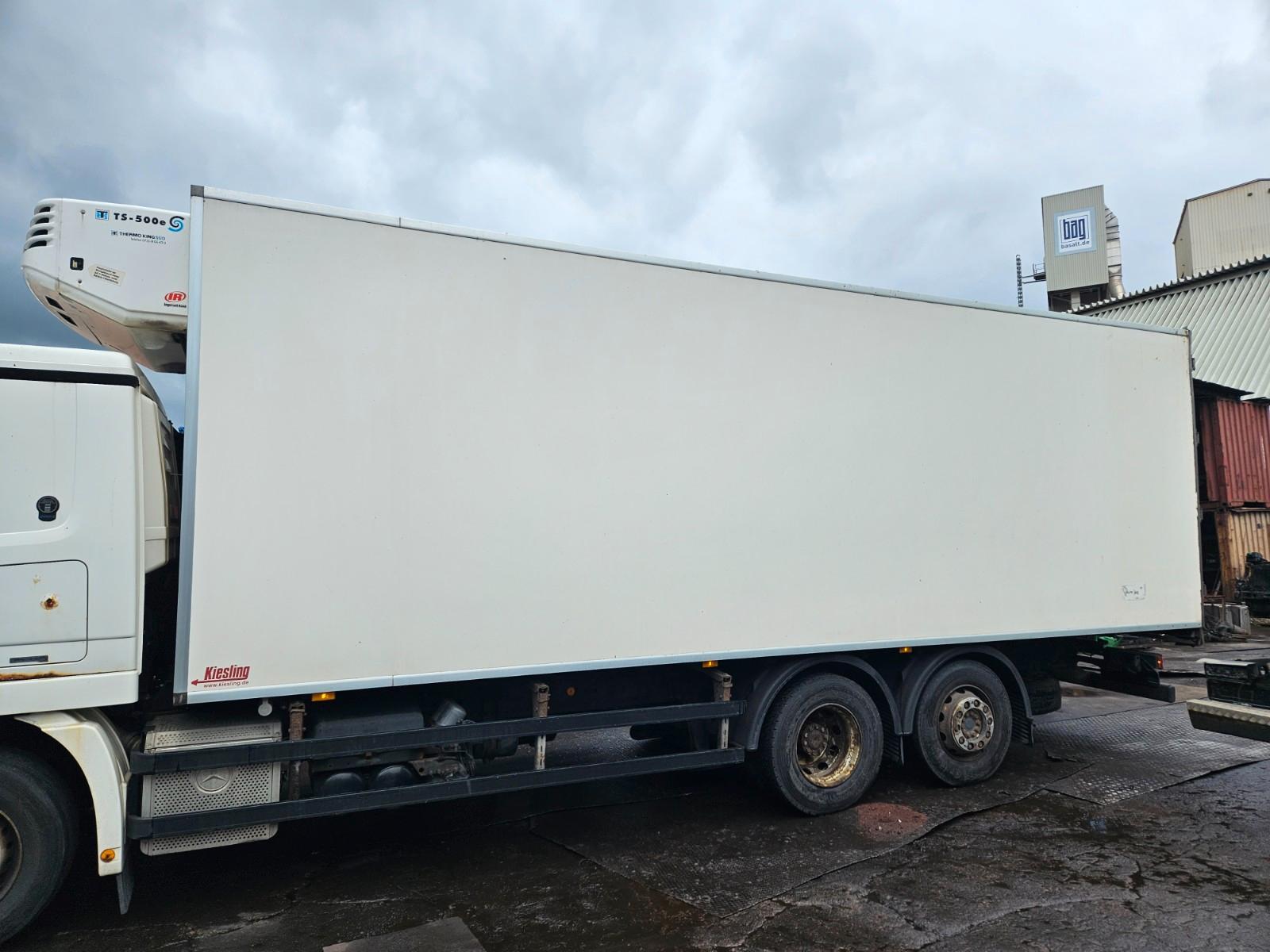 Andere Tiefkühlkoffer Thermoking TS 500e