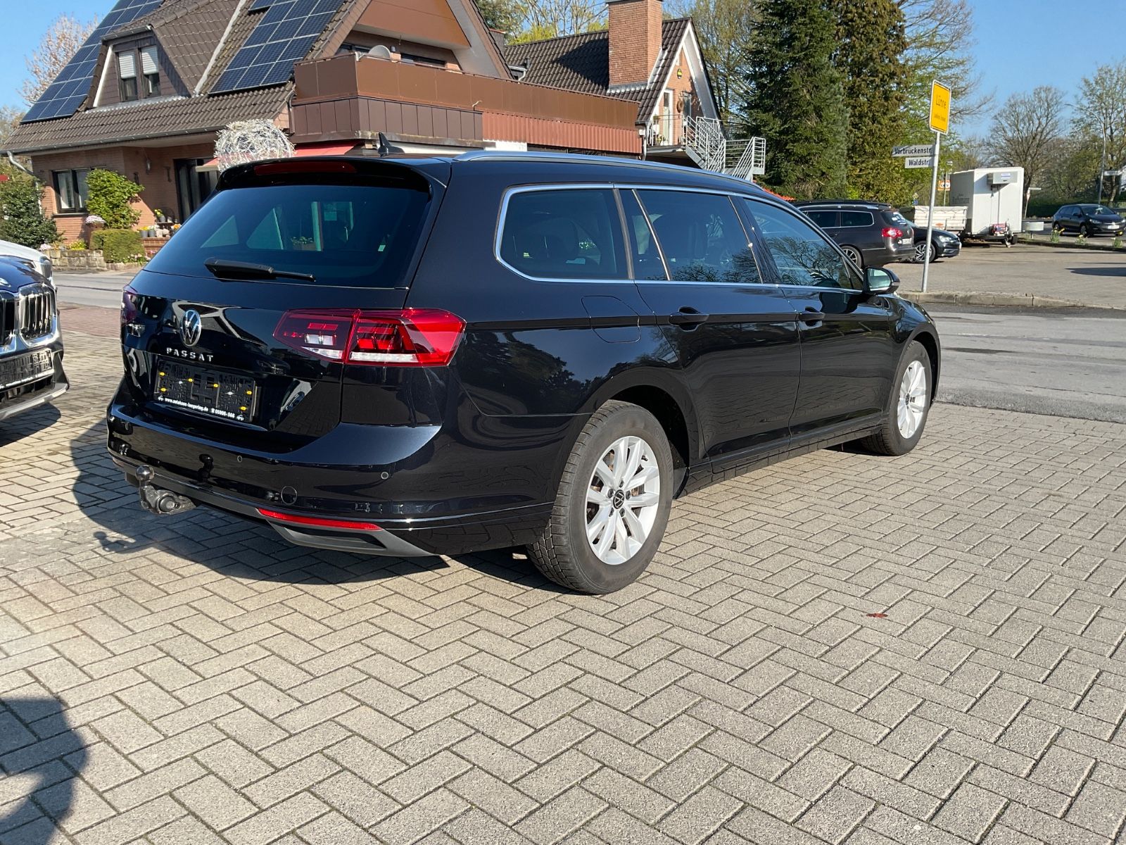 Fahrzeugabbildung Volkswagen Passat Variant 2.0 TDI DSG Busi,ACC,AHK,Kamera