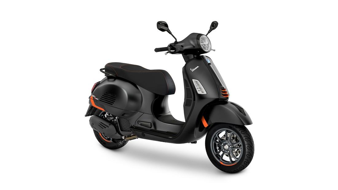 Vespa GTS 125 SuperSport schwarz matt Sonderpreis