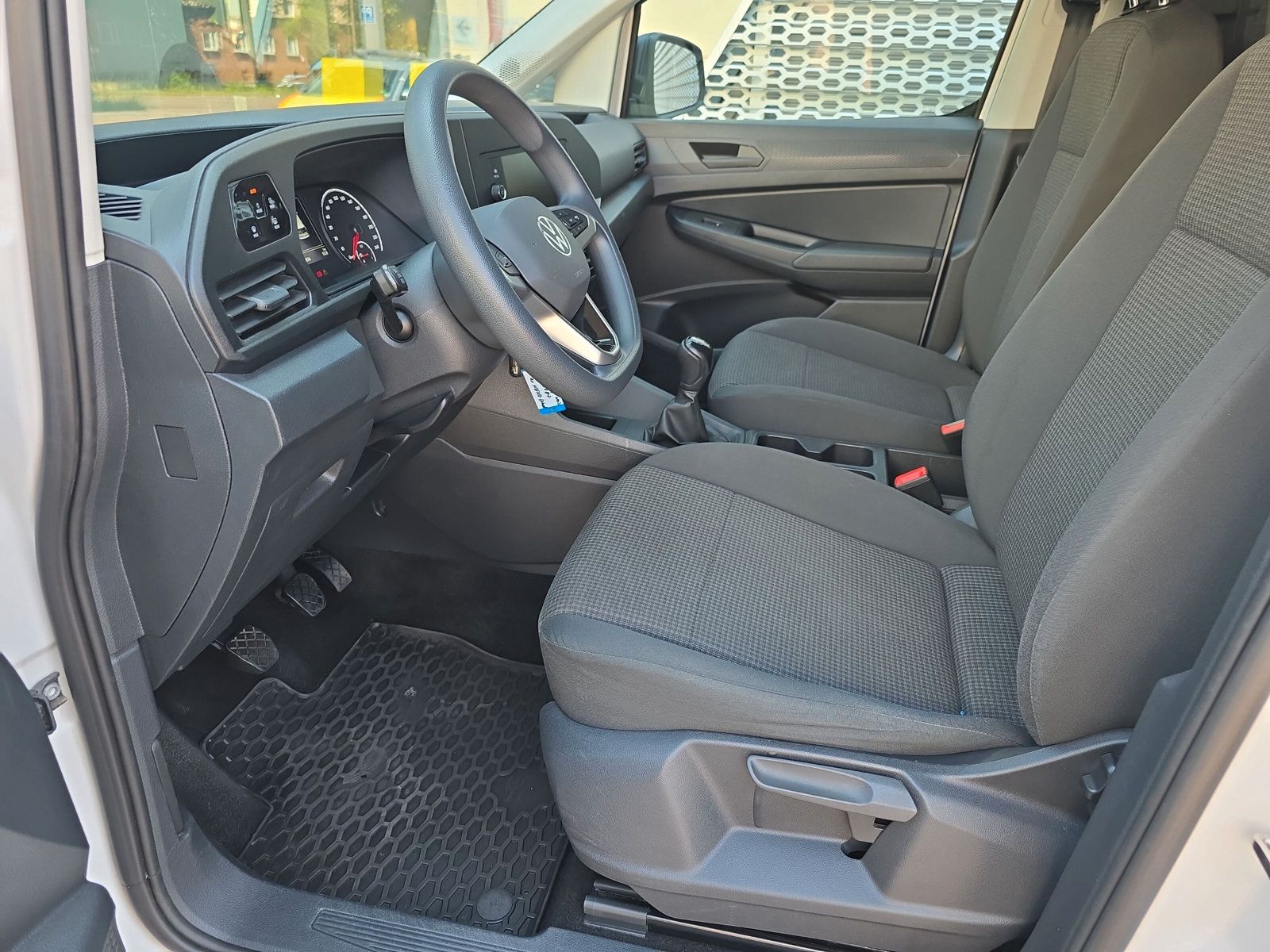 Fahrzeugabbildung Volkswagen Caddy Cargo 2.0 TDI Klima DAB