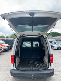 Volkswagen Caddy - 9