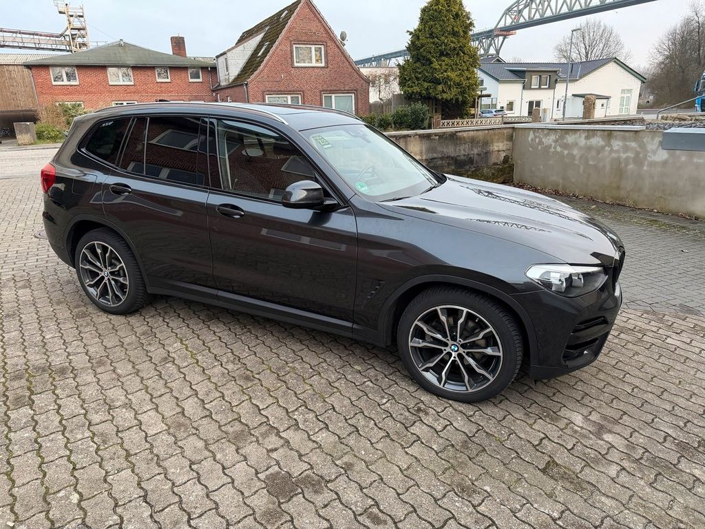 Image of BMW X3