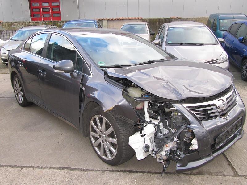 Toyota Avensis TEC-Edition