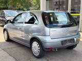 Opel Corsa 1.0 Twinport Klimatronic TÜV Neu - Opel Corsa aus 2006: C