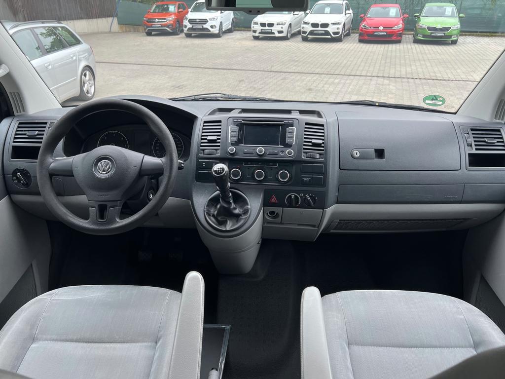 Volkswagen T5 Caravelle