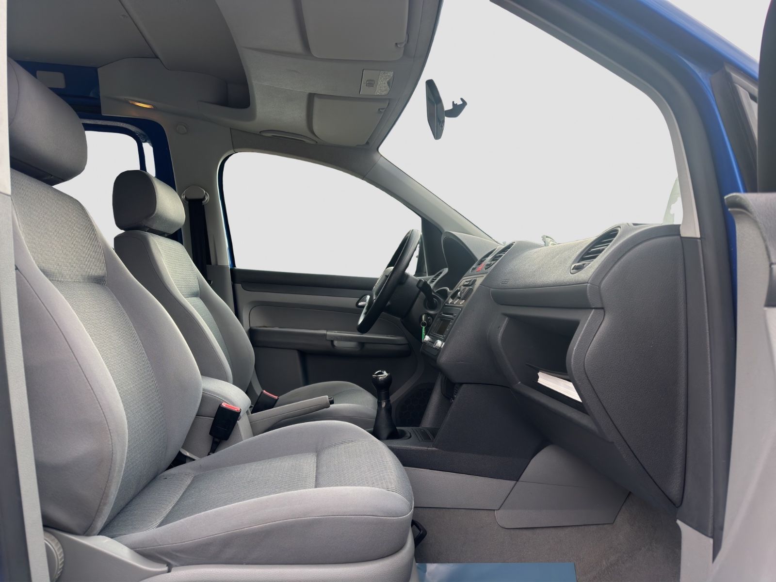 Fahrzeugabbildung Volkswagen Caddy Life/Klima/7-Sitzer/TÜV-07.2027/