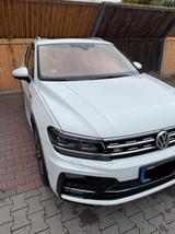 Volkswagen Tiguan 2.0 TDI 4MOTION Panorama 140kW DSG R-LINE - Volkswagen Tiguan: 140