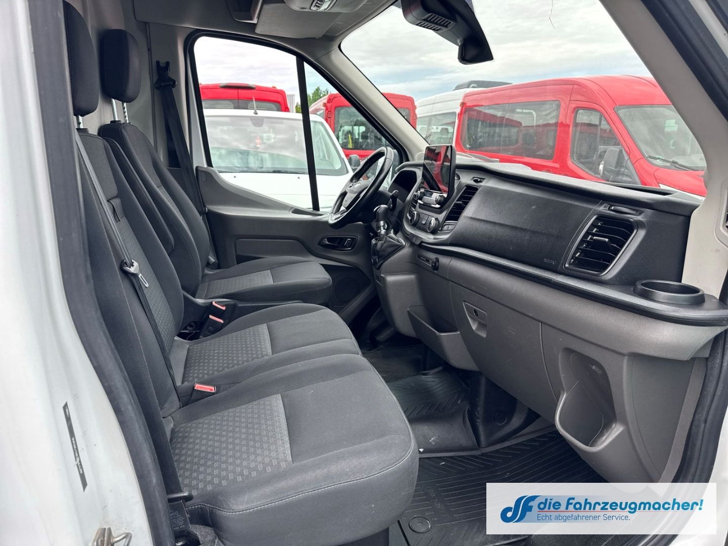 Fahrzeugabbildung Ford Transit Kasten 350 L3 Trend AHK Apple CarPlay *E