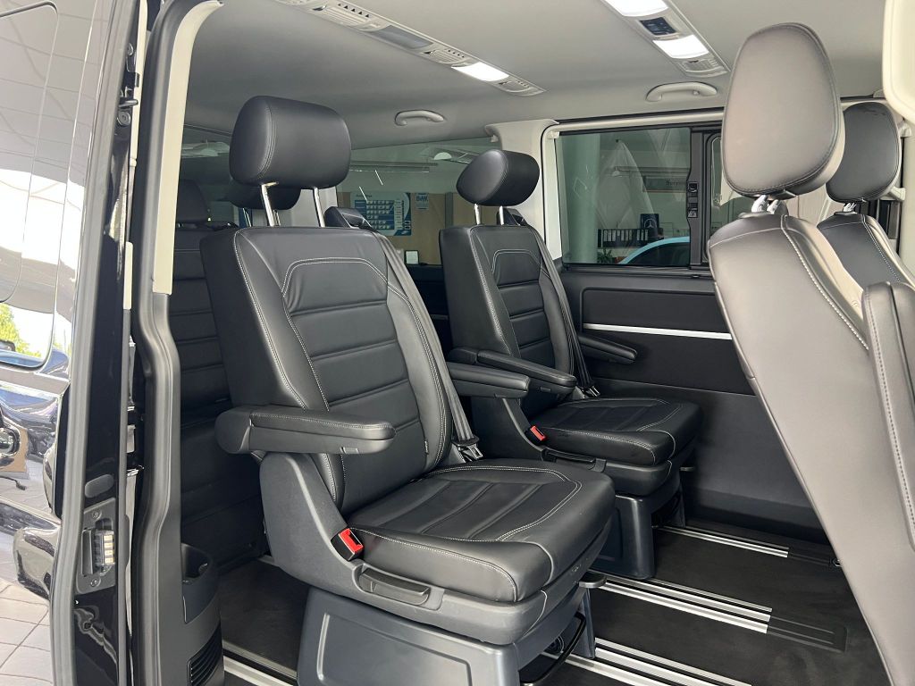 Volkswagen T6 Multivan 2.0 TDI Comfortline*Leder*AHK*DSG*