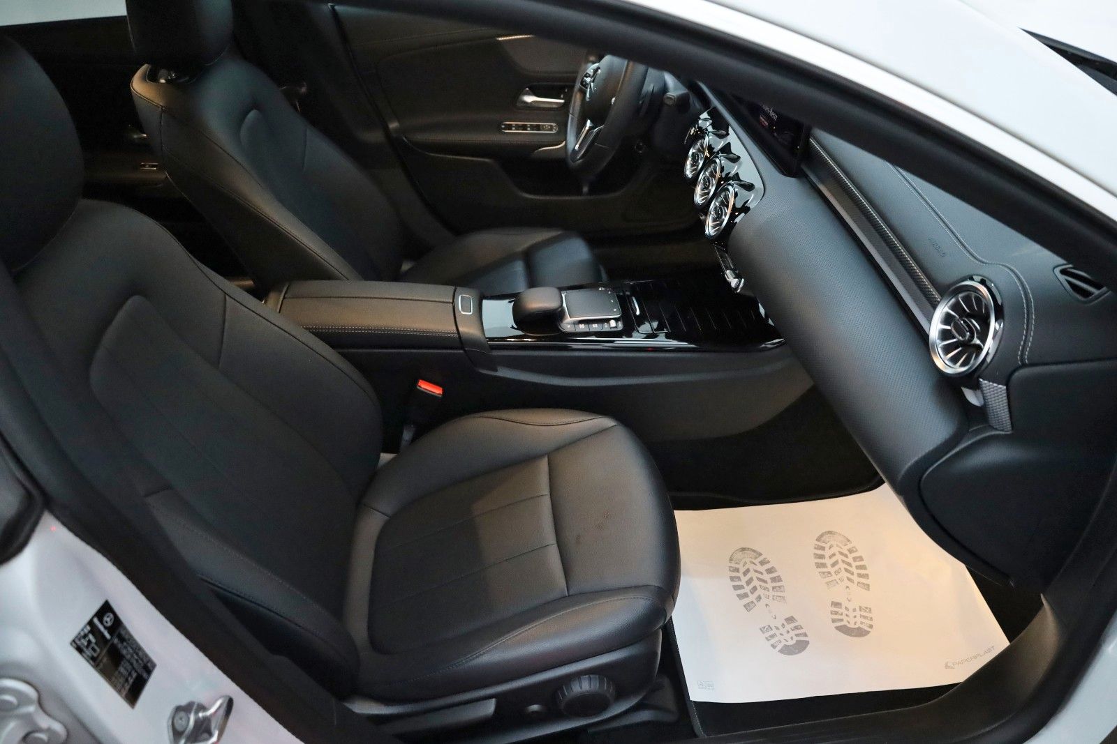 Fahrzeugabbildung Mercedes-Benz CLA 250 e Coupe,Progressive,Leder,Navi,LED,Kamer