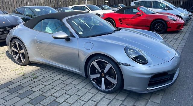 Porsche 992 Cabrio+Mod 2025+Alu 21"+Sportabgas+Matrix++