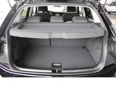 Fahrzeugabbildung Volkswagen Polo Life,Top-Ausstattung,Nur 7079 KM,Wie Neu