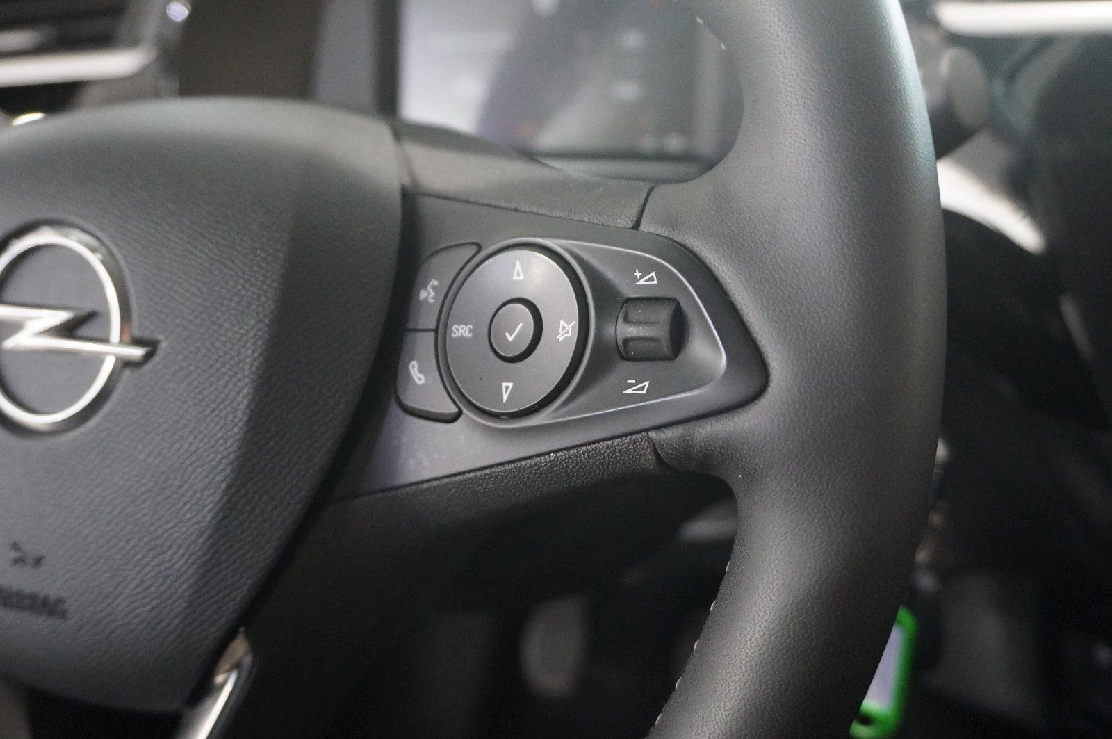 Fahrzeugabbildung Opel Corsa F 1.2 ELEGANCE NAVI/LED/SPORT/SH//VIRT/DAB