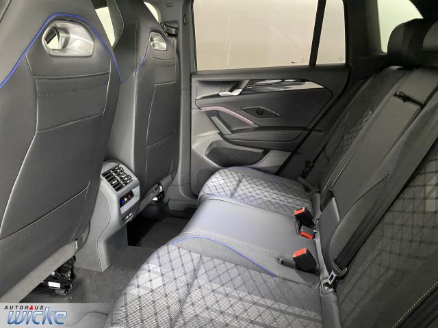 Tiguan 1.5 TSI DSG R-Line NAVI KLIMA PANO AHK