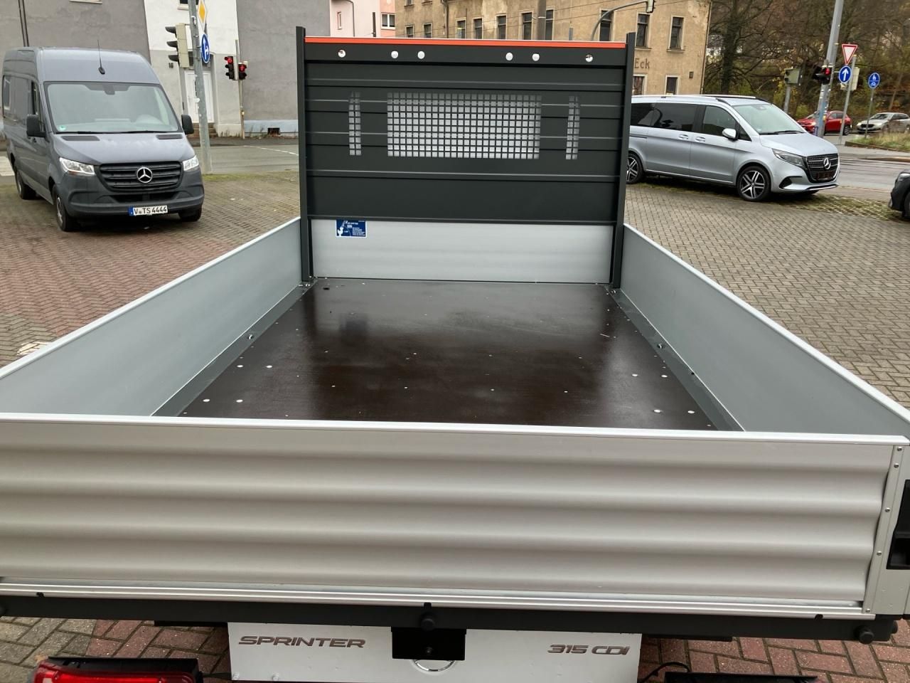 Fahrzeugabbildung Mercedes-Benz Sprinter 315 CDI Pritsche Klima Navi Kamera