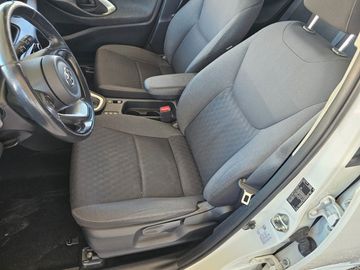Toyota Yaris - 9