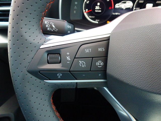 Fahrzeugabbildung SEAT Leon Sportstourer FR 2.0 TDI + Panorama