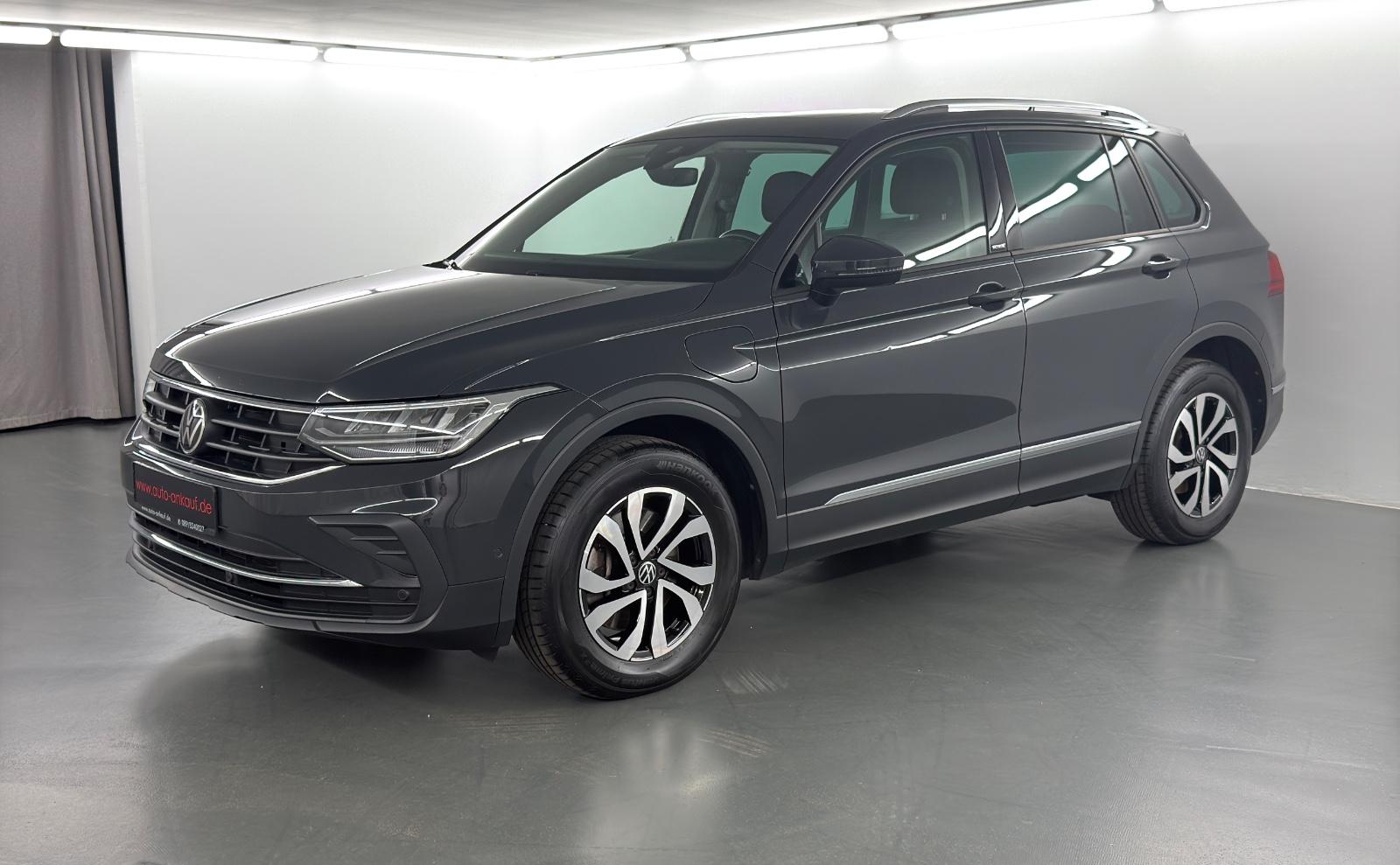 Volkswagen Tiguan Life Active eHybrid AHK Kamera Pano