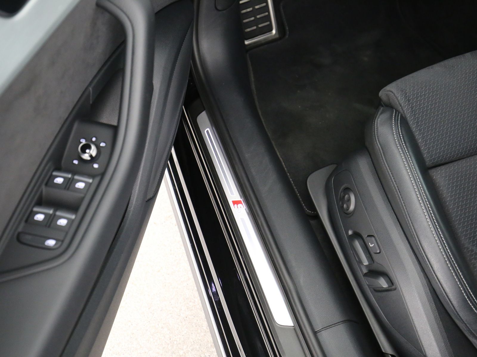 Audi A4 - Bild 17