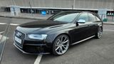Audi RS4 4.2 FSI S tronic quattro Avant - - Audi RS4: Schwarz