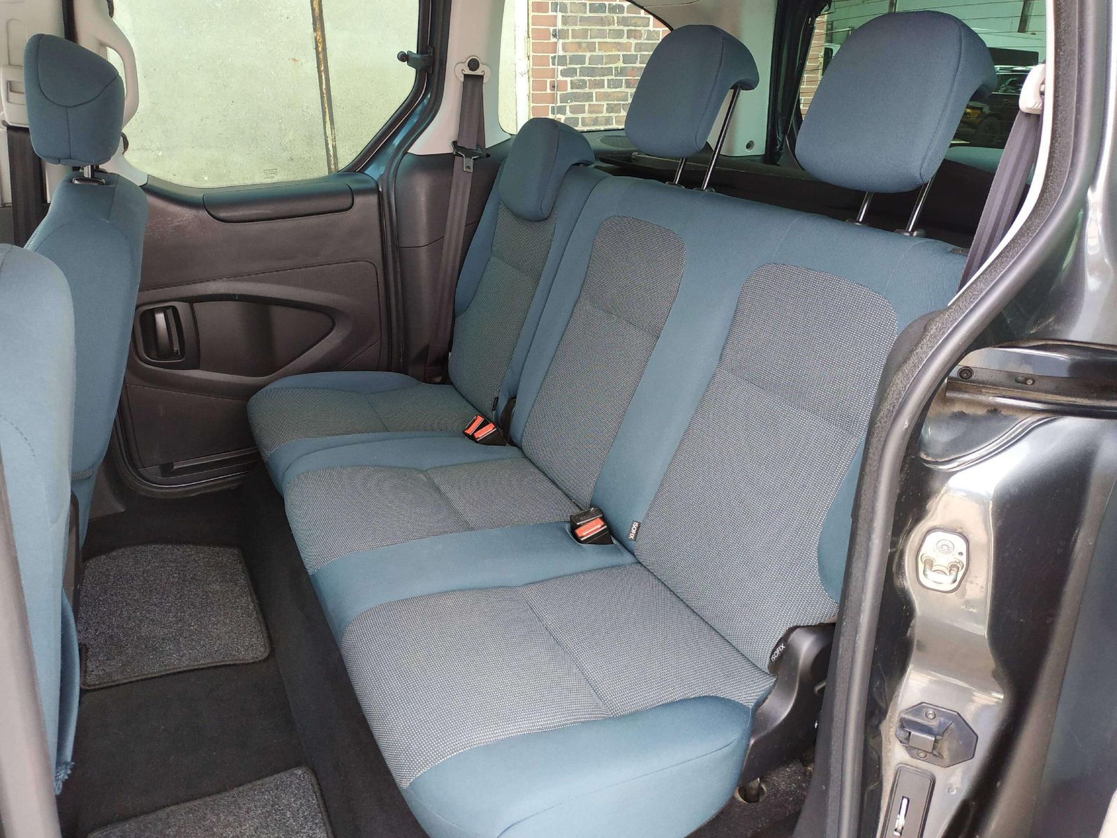 Berlingo 1.2 / TÜV NEU/ Tempomat/ Rückfahrkamera – Bild 13