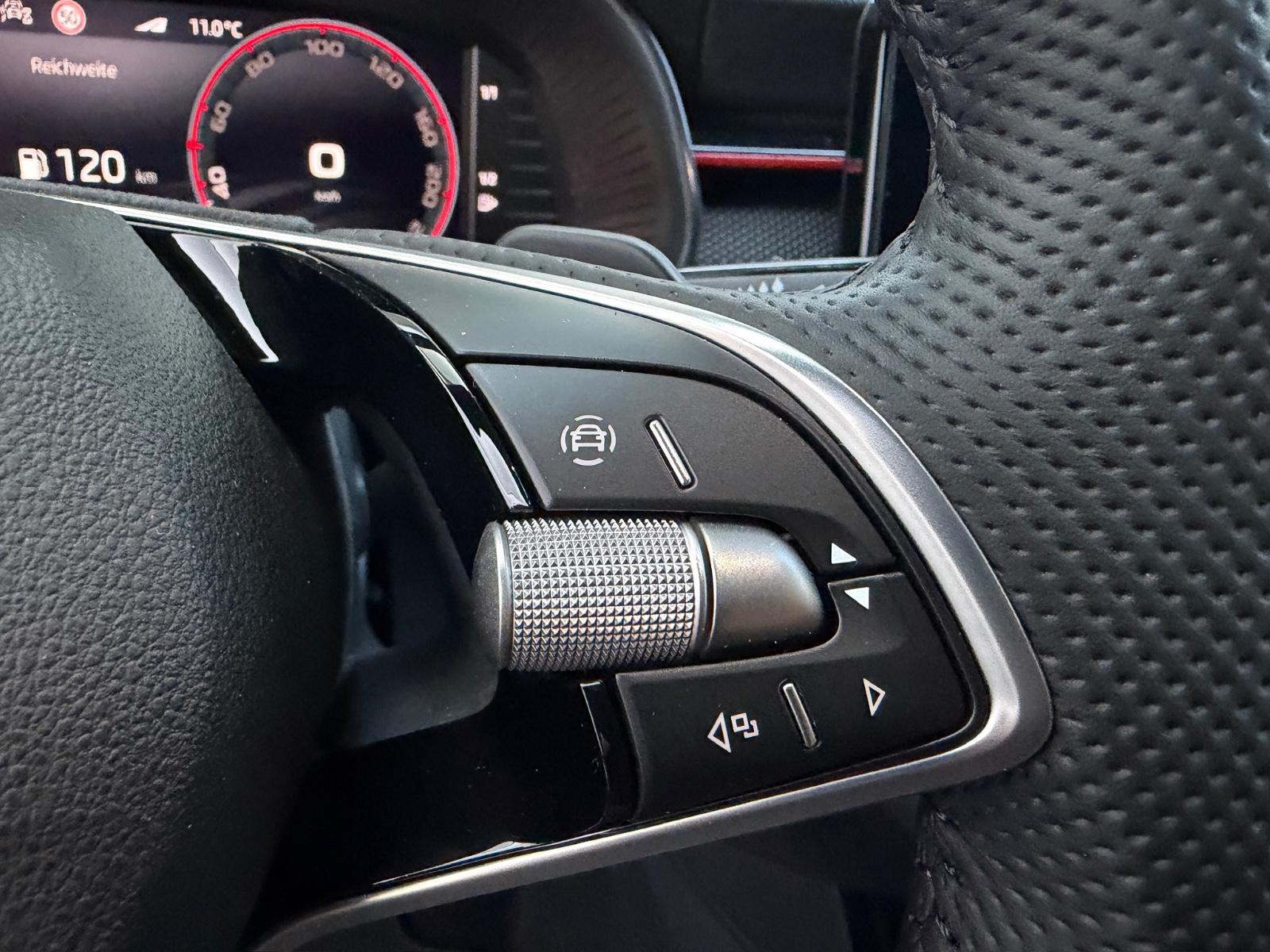 Skoda Kamiq Selection 1.5TSI DSG#Kamera#App#AHK#LED#