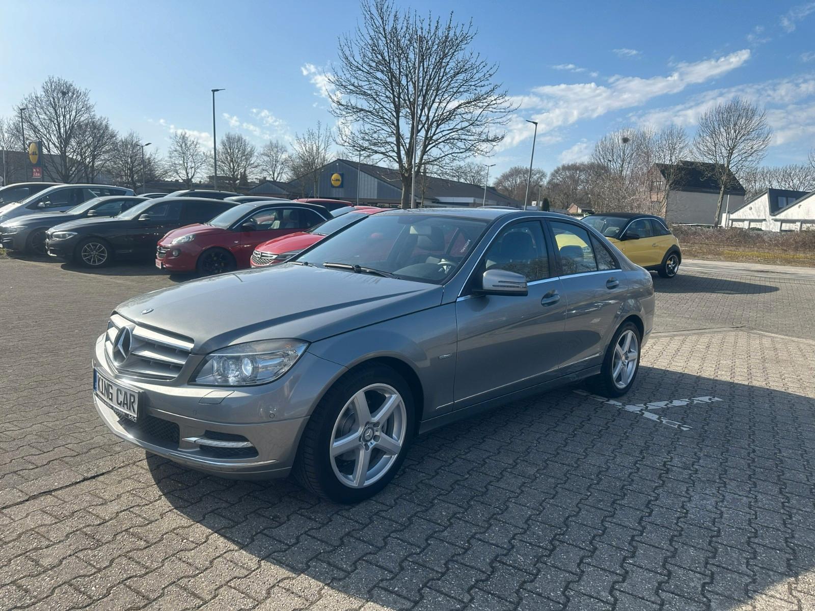 Mercedes-Benz C 180 CGI BlueEfficiency* Automatik* Avantgarde