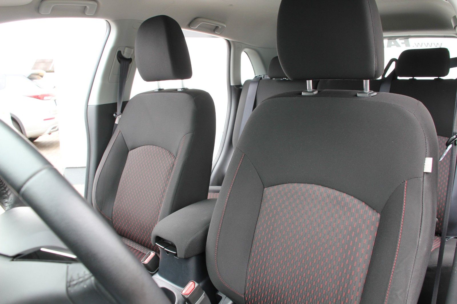 Fahrzeugabbildung Mitsubishi ASX Diamant Edition 2WD