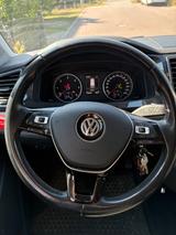 Volkswagen T6 Multivan Comfortline + DSG + 7Sitzer + AHK - VW T6 Multivan Gebrauchtwagen in Hamburg