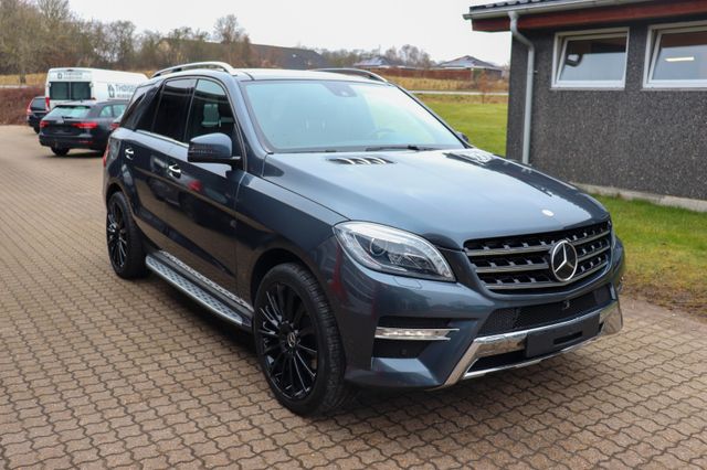 Mercedes-Benz ML 350 D AMG, PANO, MASSAGE,H&K, DISTRONIC