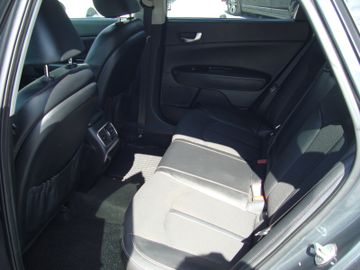 KIA Optima - 9