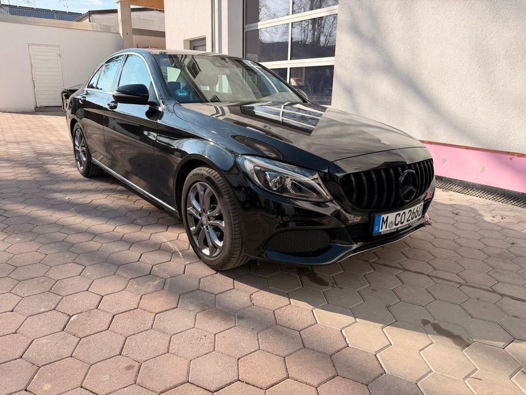 Image of Mercedes-Benz C 220