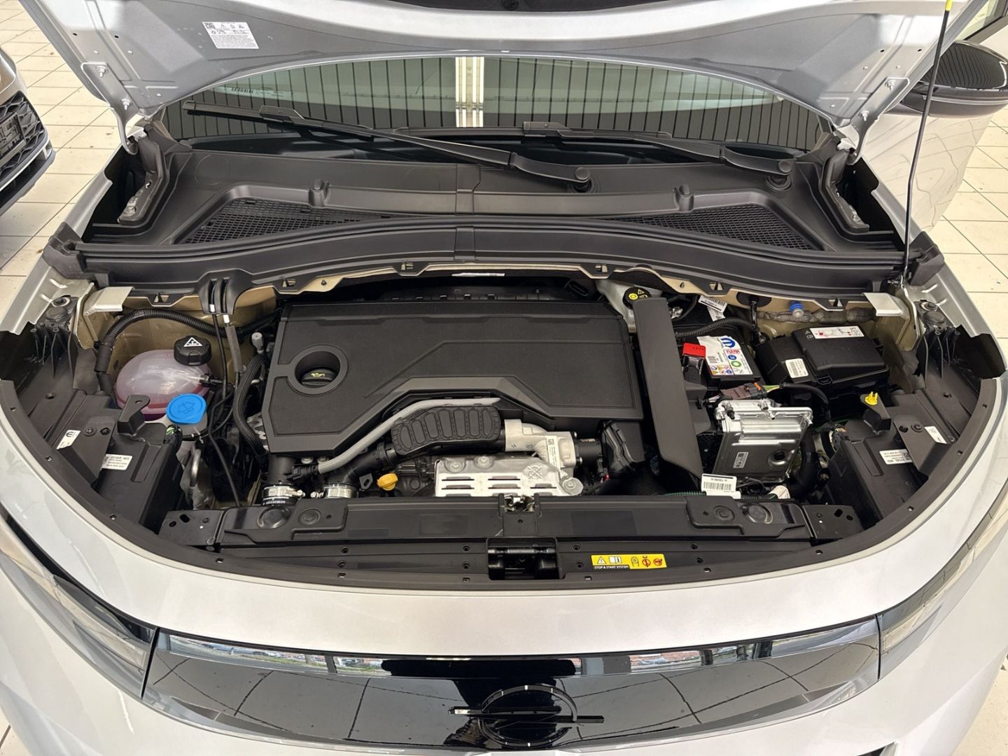 Opel Frontera - Bild 14