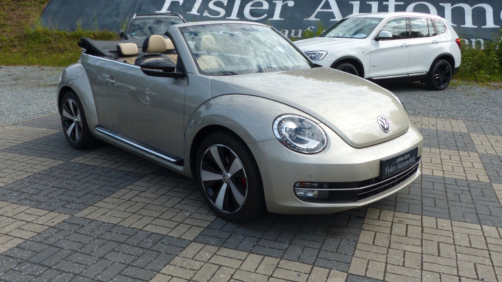 Volkswagen Beetle Cabriolet Exclusive Sport DSG wenig KM foto 7