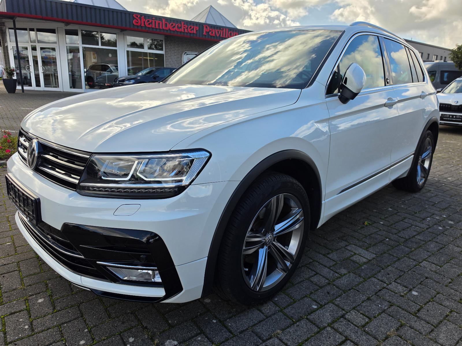 Volkswagen Tiguan Sound 4Motion R-LINE AHK ACC NAV PANO