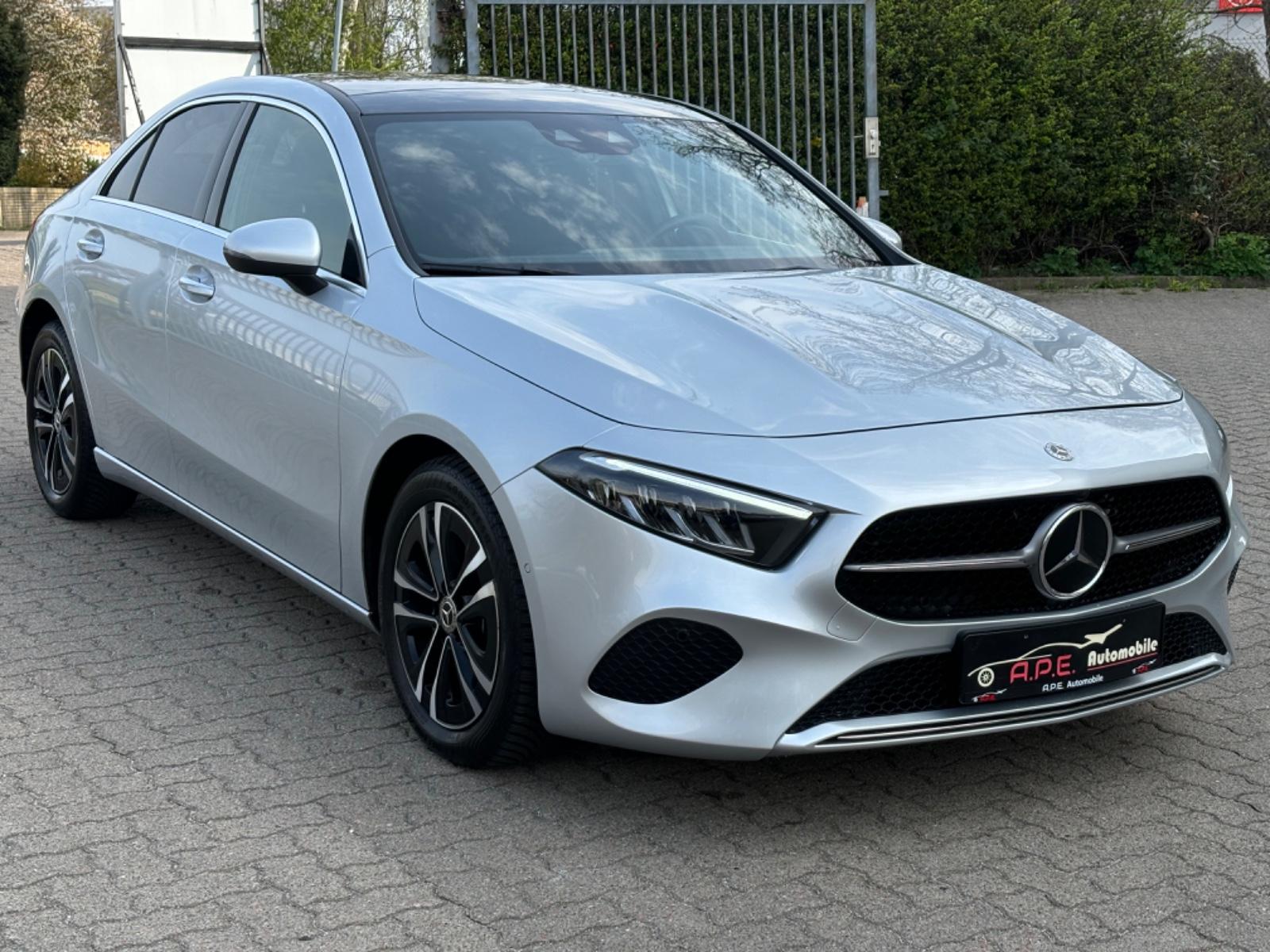 Mercedes-Benz A 200 A Limousine Anbiente Camera Led Pano