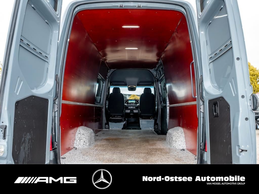 Fahrzeugabbildung Mercedes-Benz SPRINTER 319 L3H2 AHK 3,5T LED STANDHZG V6 MBUX