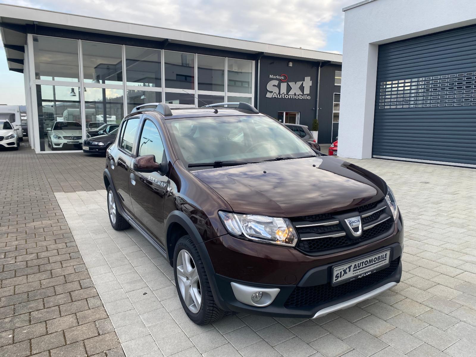 Dacia Sandero 90 Stepway Celebration AUTOMATIK NAVI