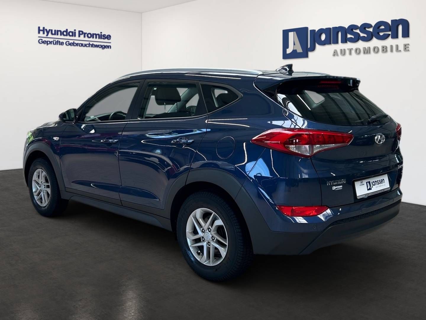 Fahrzeugabbildung Hyundai TUCSON 1.6 GDi M/T 2WD Classic Sonderkontingent