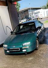 Mazda 323f - Mazda 323: Coupe