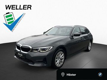 BMW Leasingangebot: BMW 330e T xDrive Adv. Pano AHK Laser St&Go HUD RFK