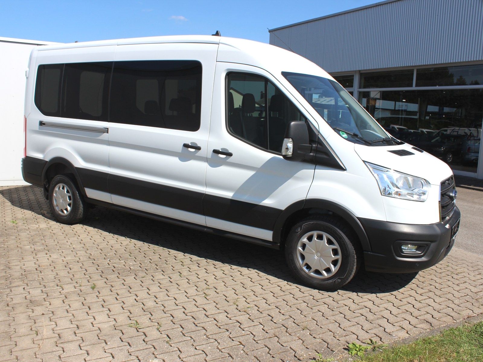 Fahrzeugabbildung Ford Transit 350 L3 Trend 2,0 TDCi DPF