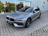 Volvo V60 T6 Twin Engine AWD Geartronic Momentum Pro - Volvo V60 Momentum mit Hybrid-Antrieb (Benzin/Elektro)