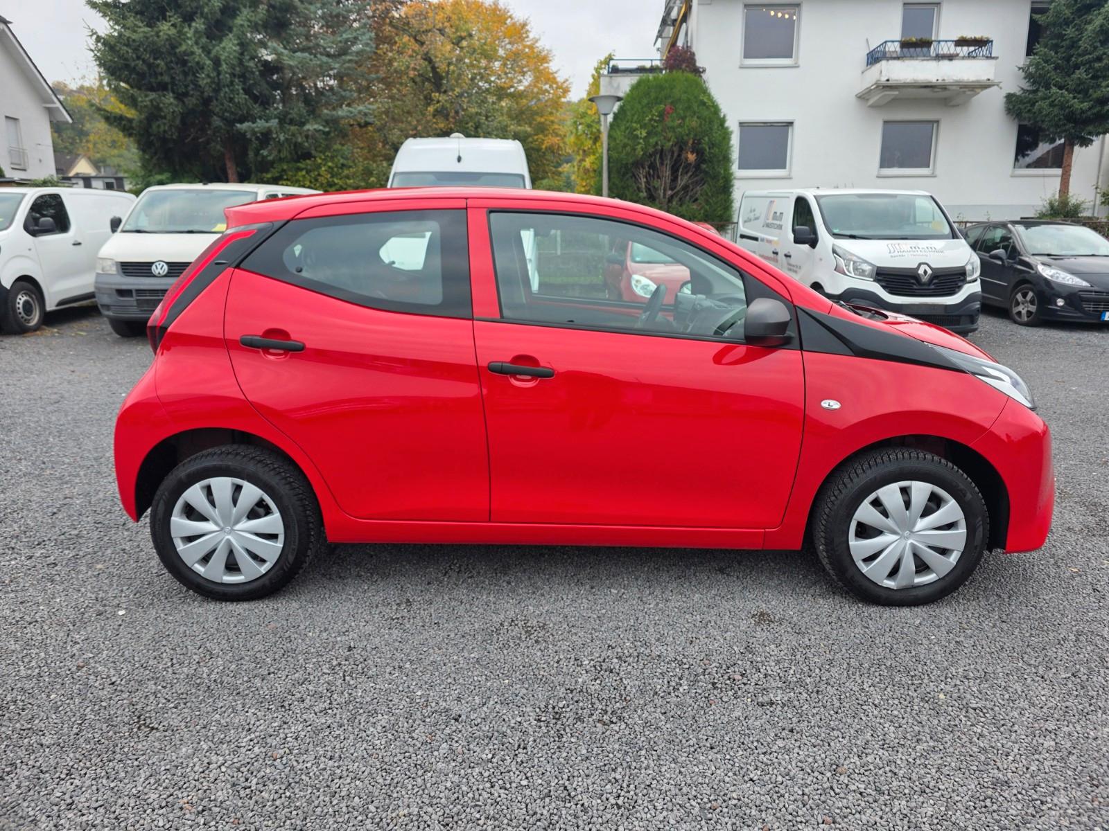 Toyota Aygo AYGO x