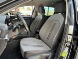 Seat Leon Style 2.0TDI DSG Navi LED AHK ConnectApp+ - Seat Leon Gebrauchtwagen in Rostock