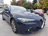 Alfa Romeo Giulia Super*Automatik*Teilleder*Navi*1.Hand - Alfa Romeo Giulia in Stuttgart