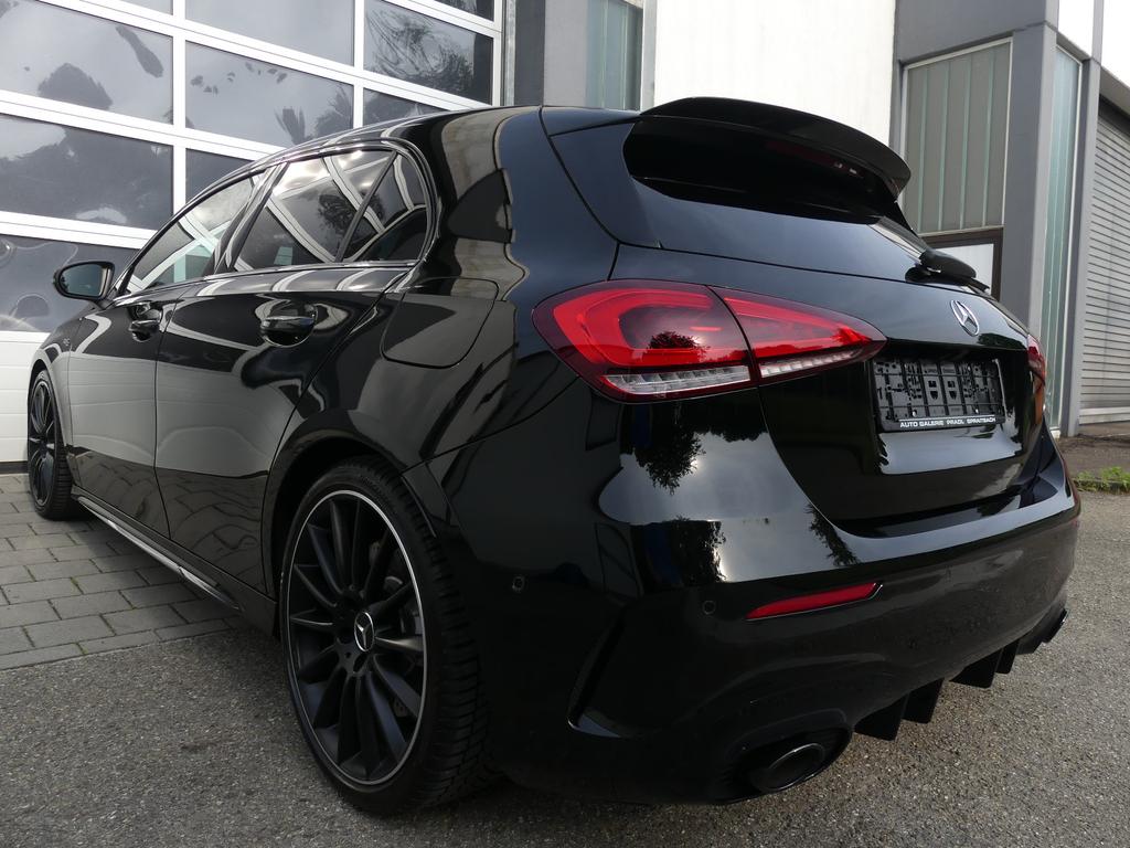 Mercedes-Benz A 35 AMG
