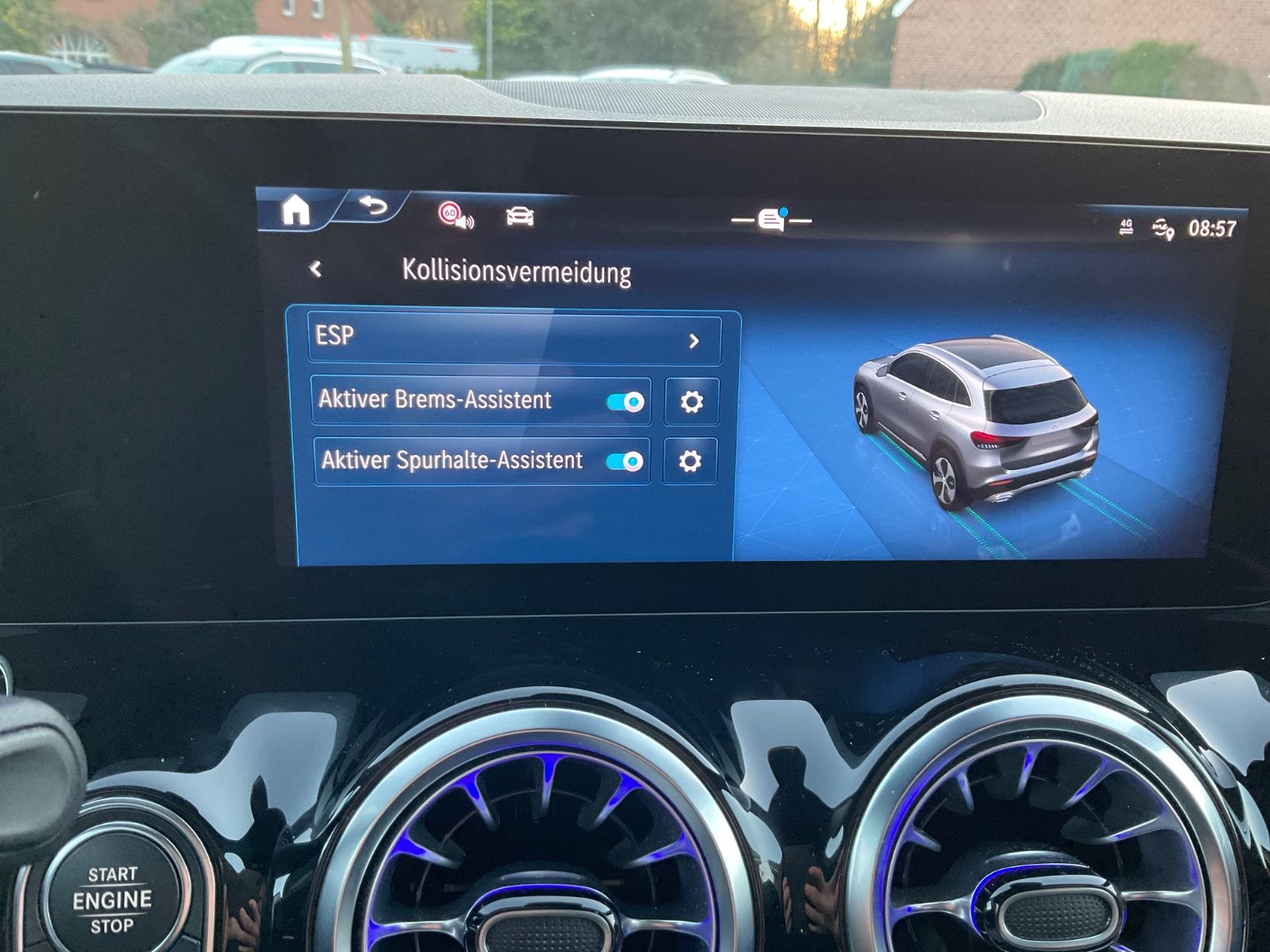 Fahrzeugabbildung Mercedes-Benz GLA 200 d DCT,AMG,AHK,Kamera,Multibeam,Distronic