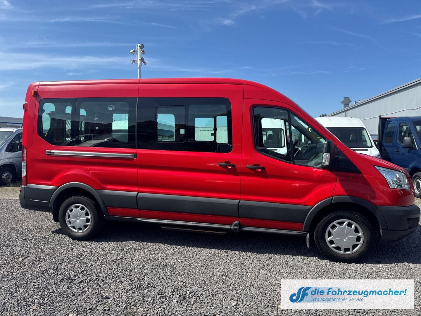Fahrzeugabbildung Ford Transit Kombi 350 L3 Trend Temp Klima *7151 Exp