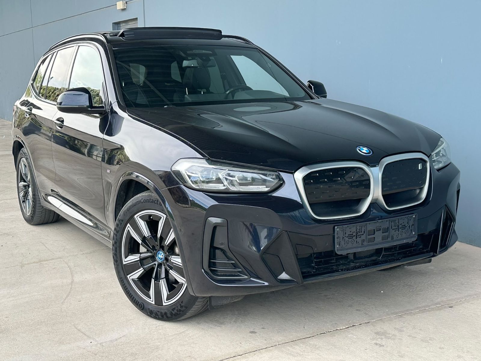 BMW iX3 M-Sport Panorama Leder Kamera Virtual imagem 2